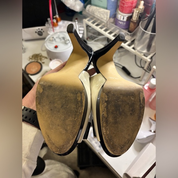 Anne Klein Black Slingback Heels - Picture 4 of 7